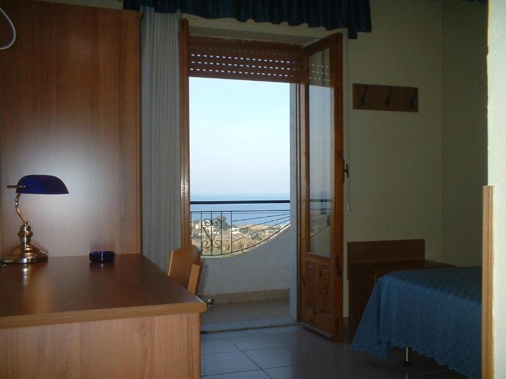 Hotel Il Vulcano Tropea Cameră foto